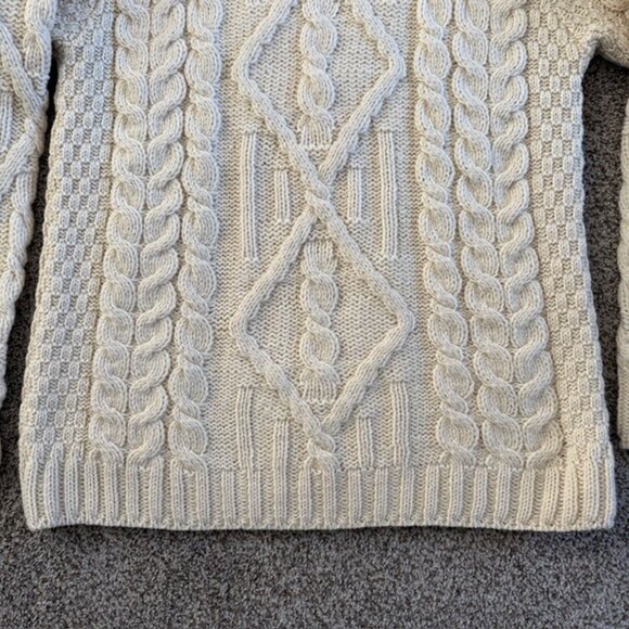ARAN MOR Irish Merino Wool Cream/Ivory Cable Knit Turtleneck Sweater Large - Picture 7 of 9